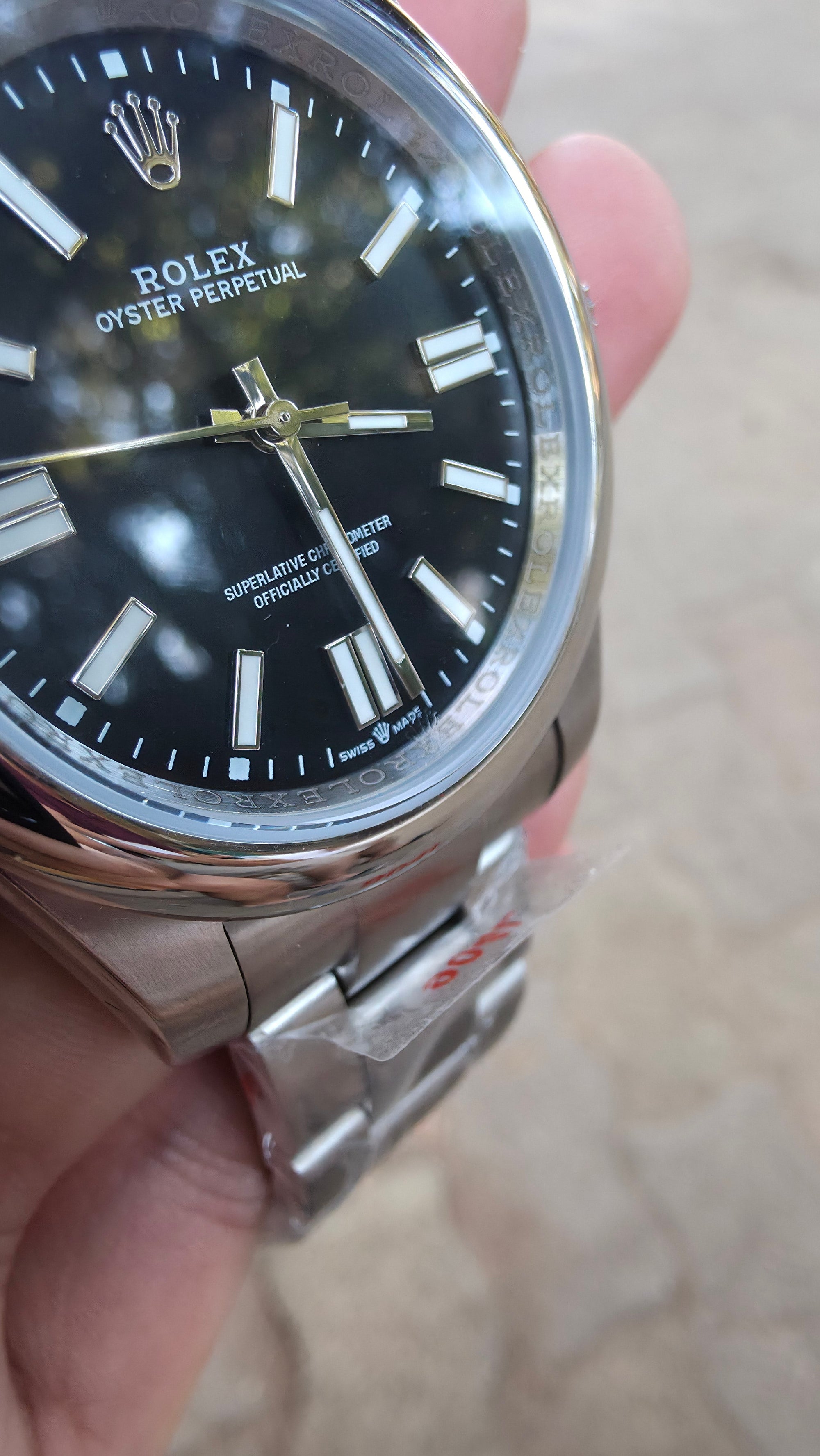OYSTER BLACK DIAL
