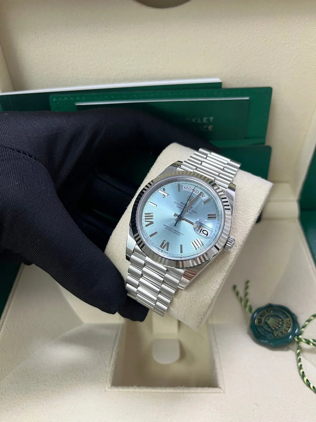 DAY DATE TIFFANY BLUE ROMAN